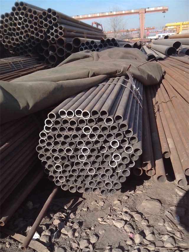 克拉玛依小口径无缝钢管