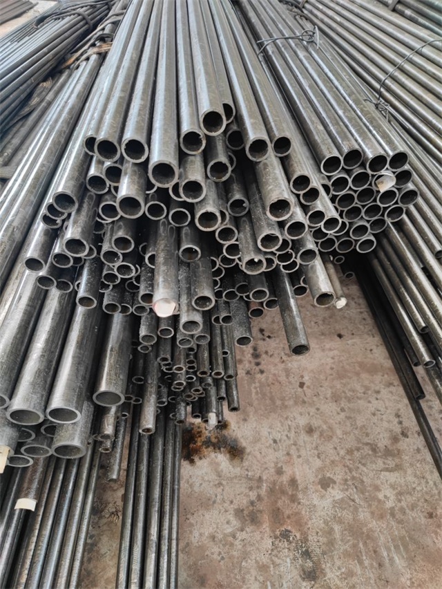 克拉玛依精密光亮无缝钢管厂